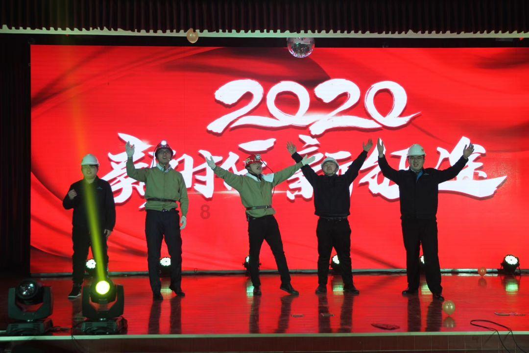 探索一个人对你说我今天手好白怎么回复?,发现未知世界!